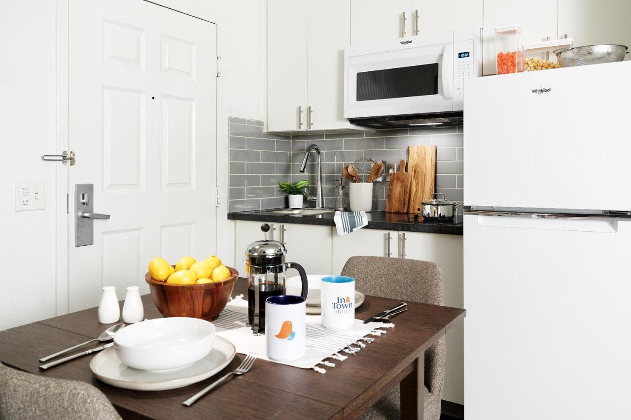 Intown Suites Extended Stay Lewisville Tx Valley View Dr المظهر الخارجي الصورة
